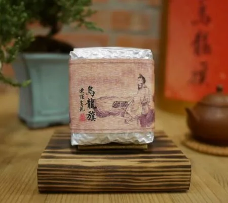 烏龍旗 凍頂烏龍<BR>Dong Ding Oolong
