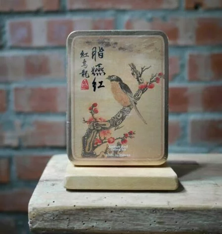 脂嬿紅 紅烏龍[鐵盒]<BR>Red Oolong
